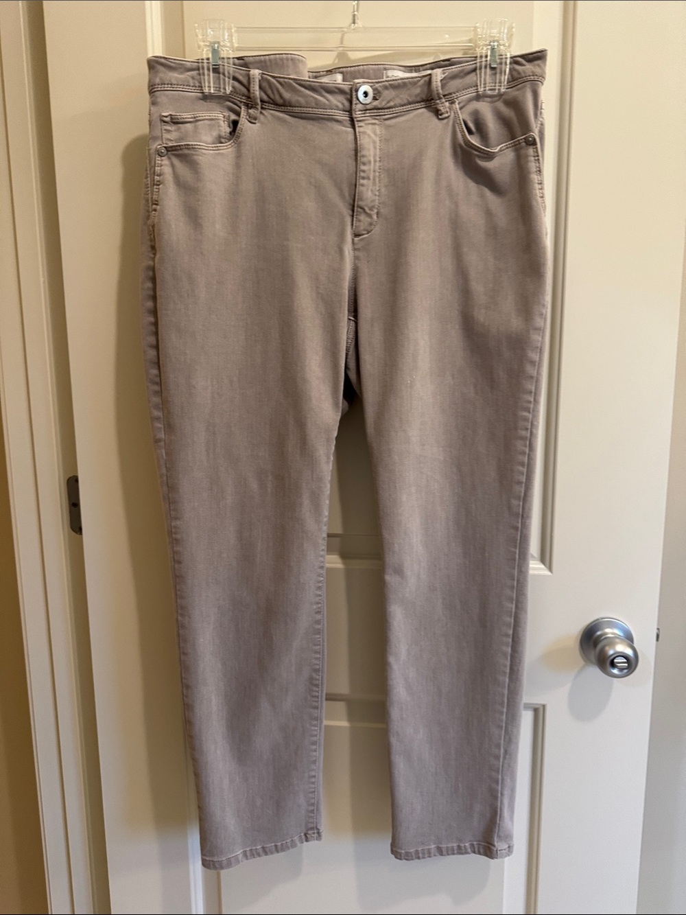J. Jill Women’s Slim Straight Jeans in Dove Gray